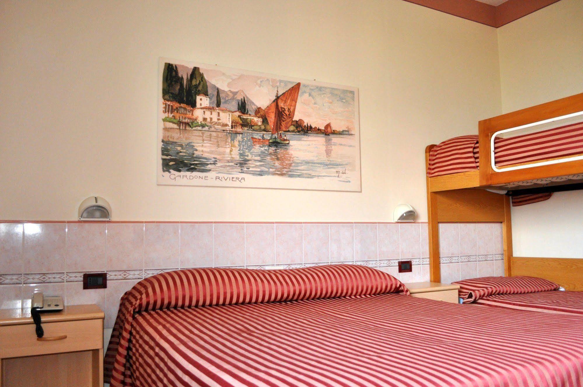 Hotel Panoramica 살로 외부 사진
